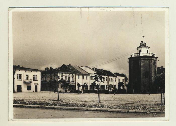 049 - (1)