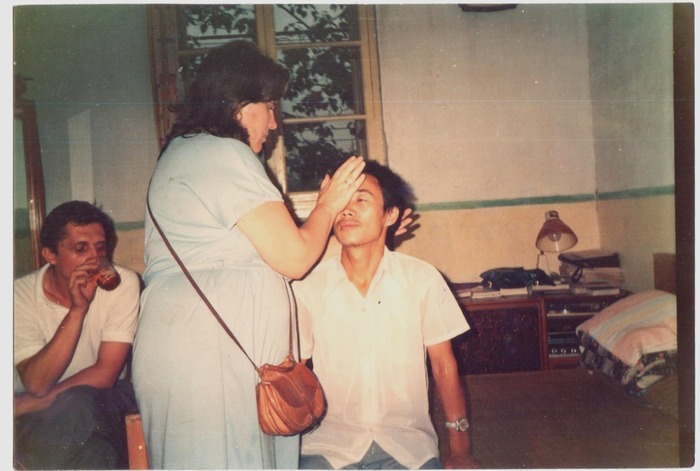 1988���ģ������������߰Ŷ�������һ�����˷���֣�ݡ�ͼΪ�Ŷ������������������۲���(1)